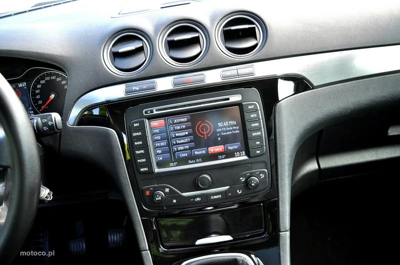 Ford S-Max I 19