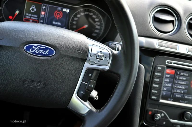 Ford S-Max I 23