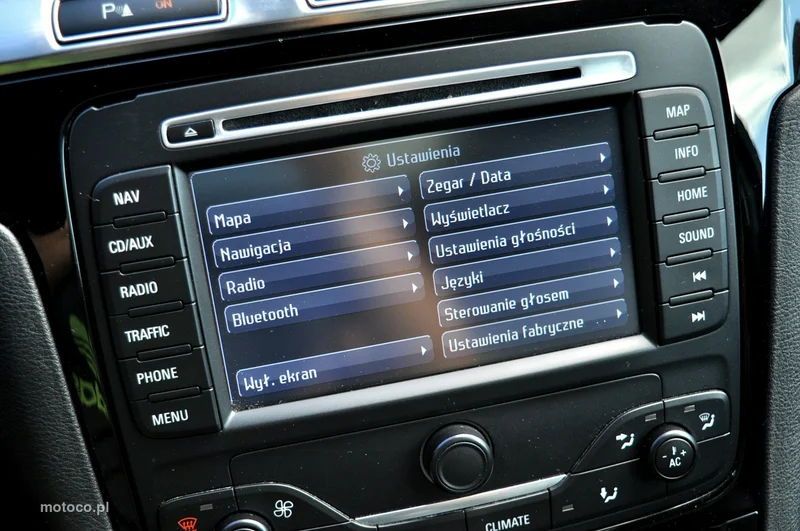 Ford S-Max I 27