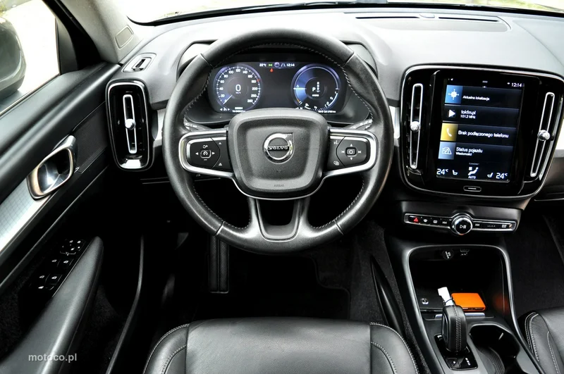 Volvo XC 40 7