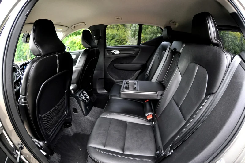 Volvo XC 40 10
