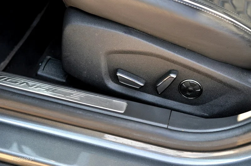 Ford Mondeo V 24