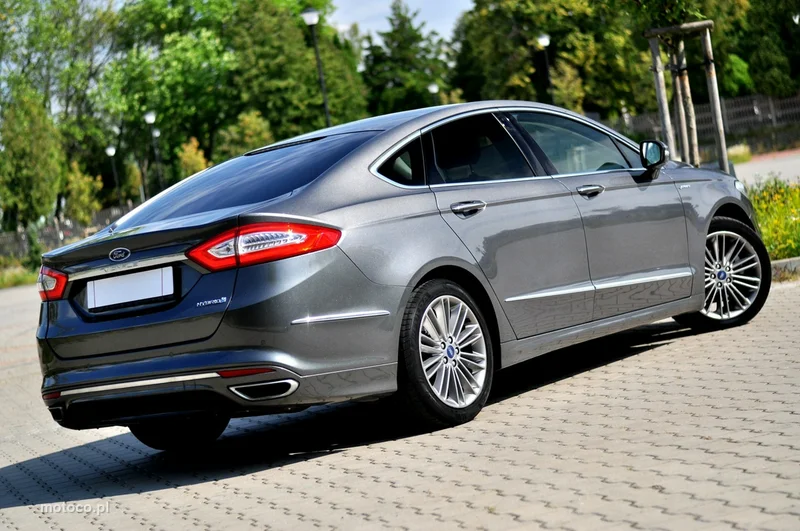 Ford Mondeo V 35