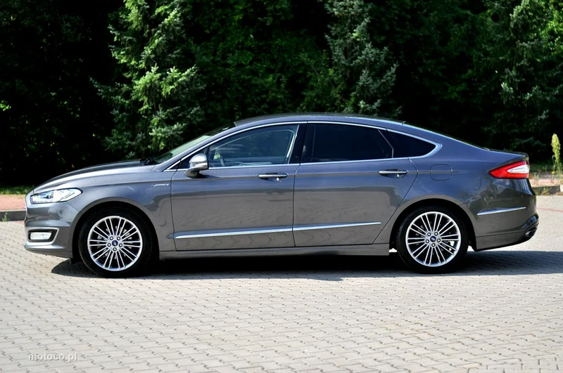 Ford Mondeo V 6
