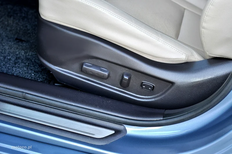 Hyundai i40 14