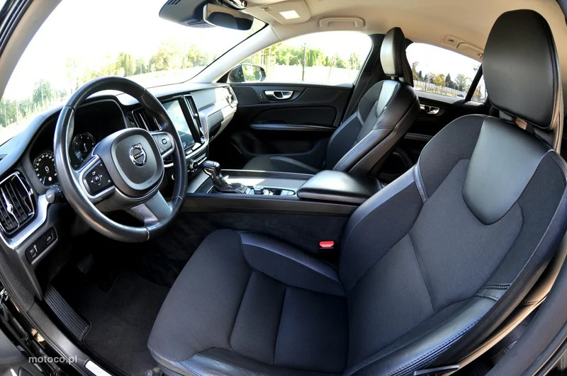 Volvo V60 9