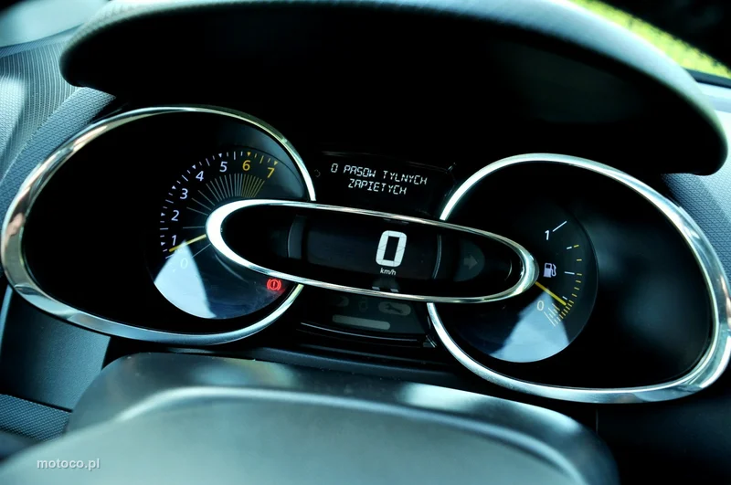 Renault Clio IV 14