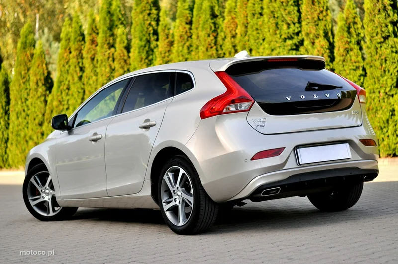 Volvo V40 5