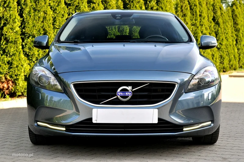 Volvo V40 26