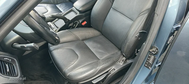 Volvo V40 9