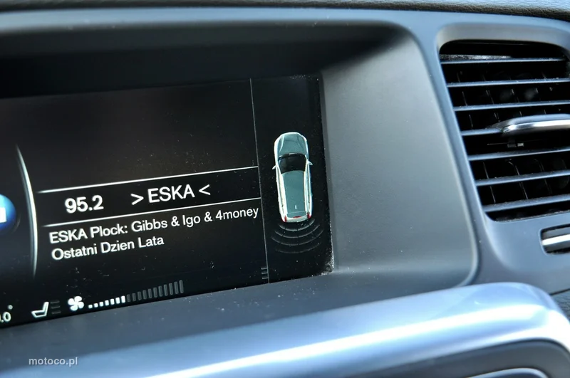Volvo V60 Cross Country 19