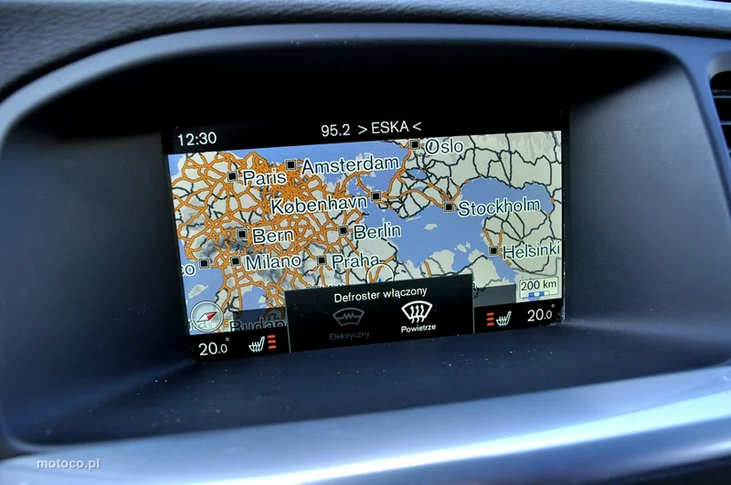 Volvo V60 Cross Country 21