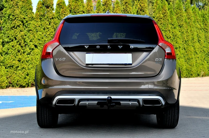 Volvo V60 Cross Country 28