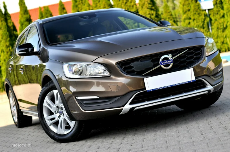 Volvo V60 Cross Country 29