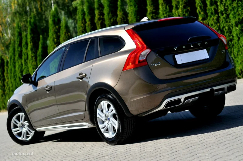 Volvo V60 Cross Country 30