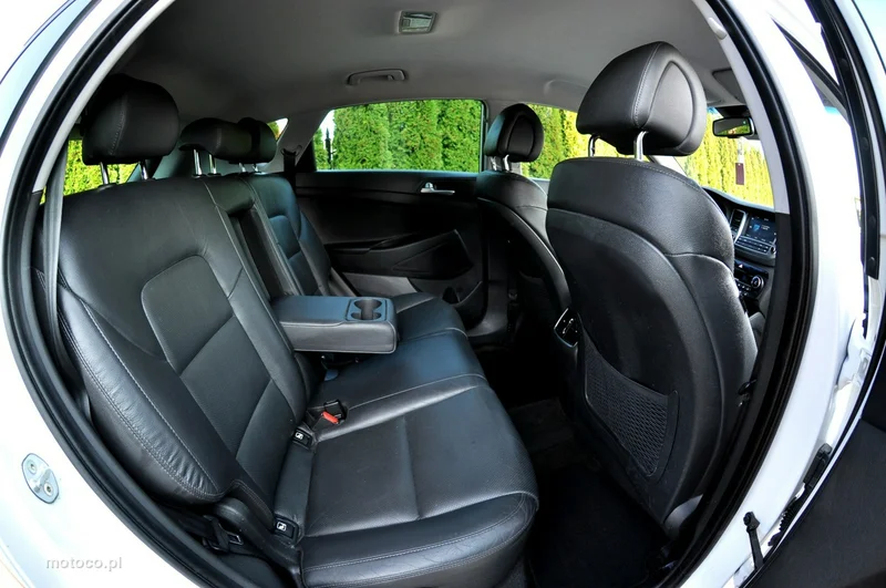 Hyundai TUCSON 11