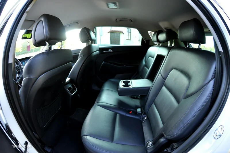 Hyundai TUCSON 12