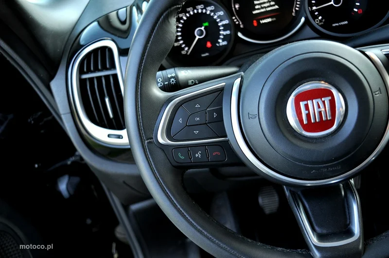 Fiat 500L 15