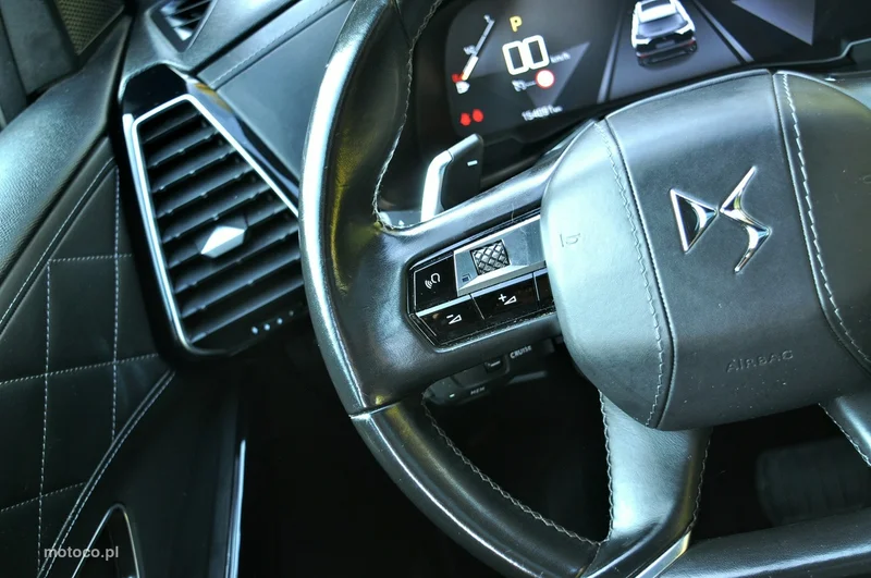 DS Automobiles DS 7 Crossback 24