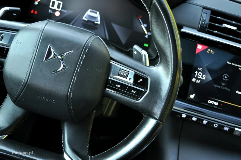 DS Automobiles DS 7 Crossback 25