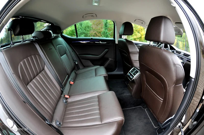 Skoda Superb III 11
