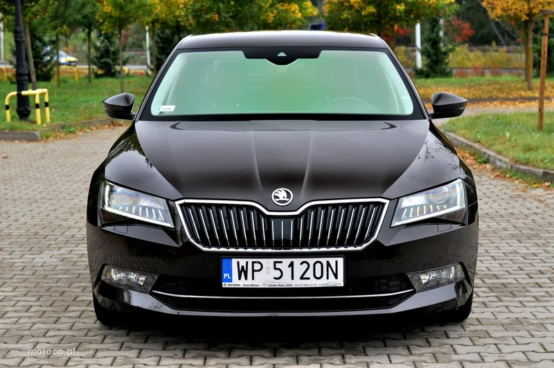Skoda Superb III 32