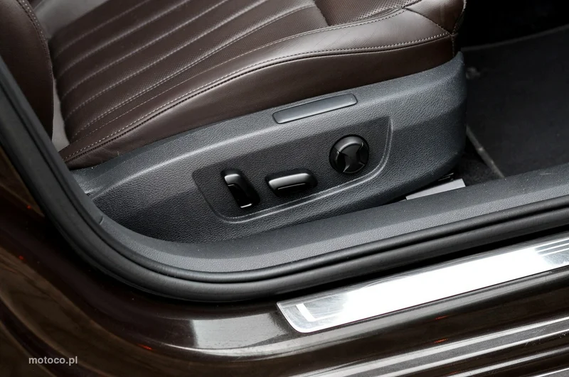Skoda Superb III 10