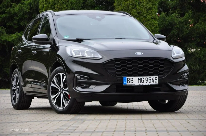 Ford Kuga III 11