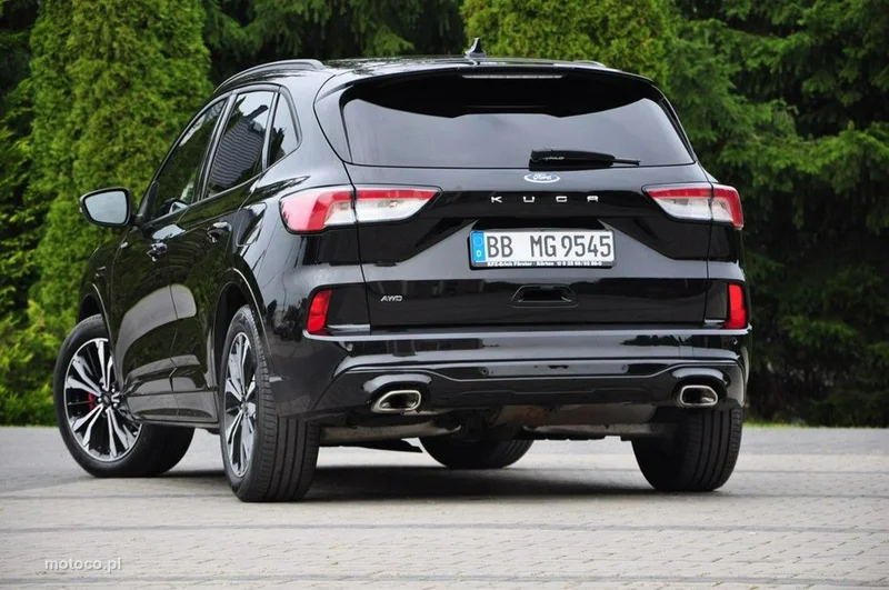 Ford Kuga III 22