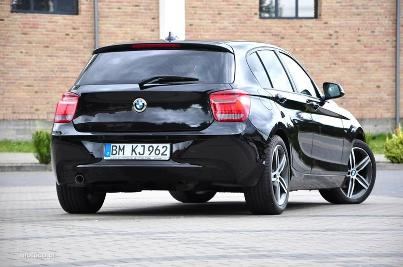 BMW Seria 1 E87 120 11
