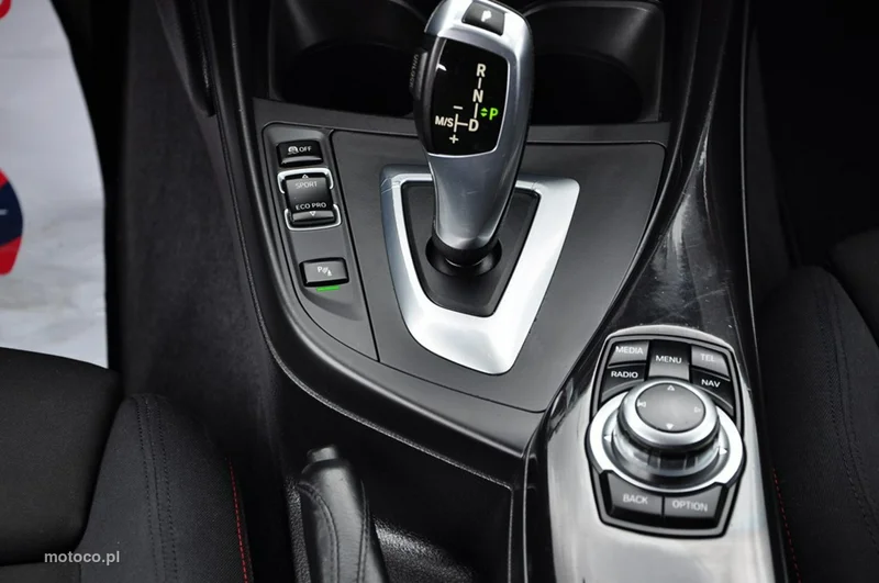 BMW Seria 1 E87 120 33