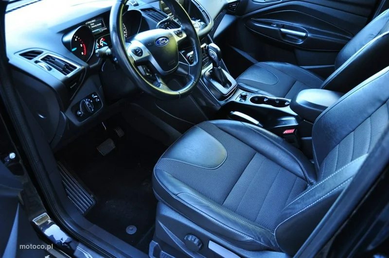 Ford Kuga II 30