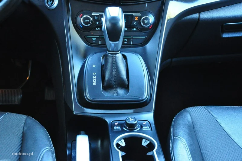 Ford Kuga II 33