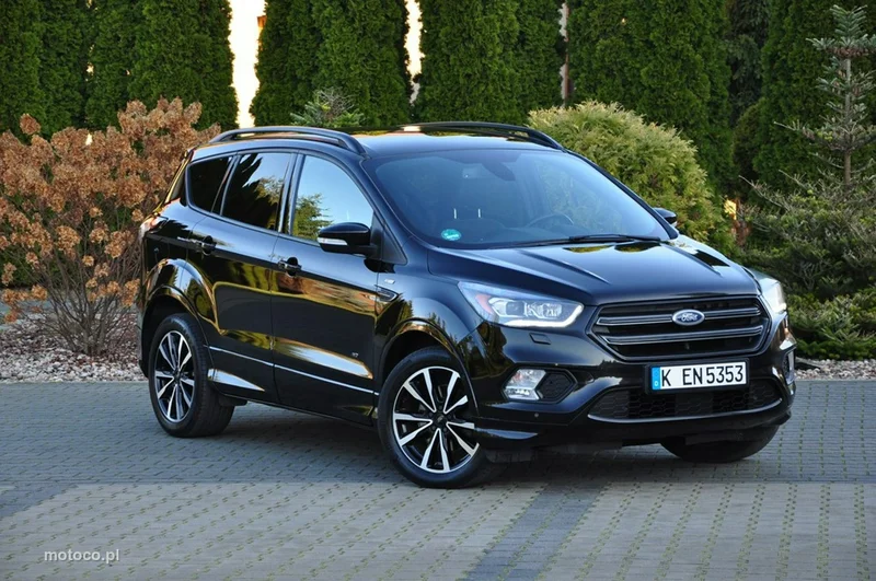 Ford Kuga II 23