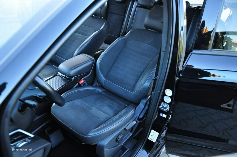 Ford Kuga II 37