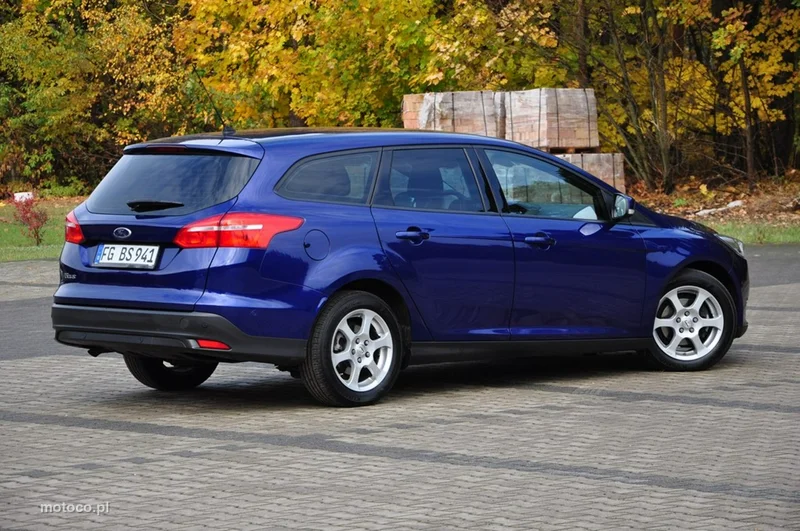 Ford Focus III 15