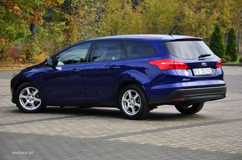 Ford Focus III 21