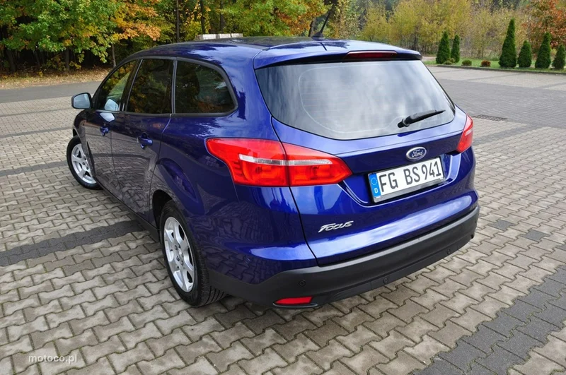Ford Focus III 23