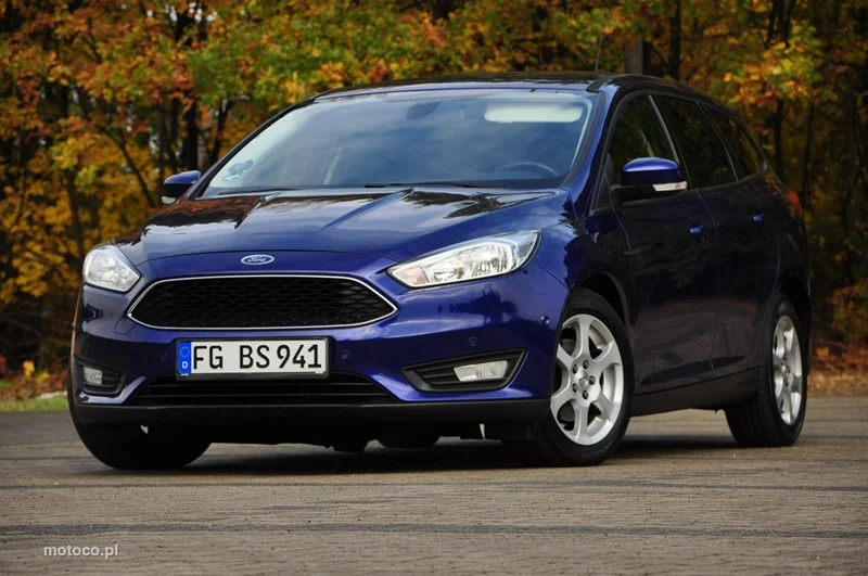 Ford Focus III 5