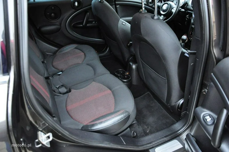 MINI Countryman 28