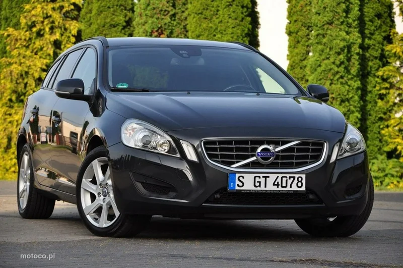 Volvo V60 11