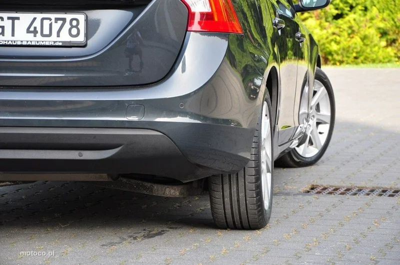 Volvo V60 19