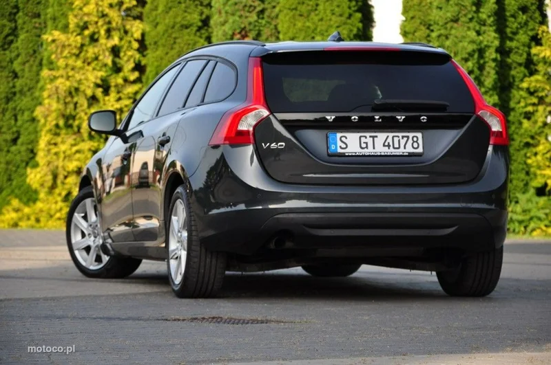 Volvo V60 23