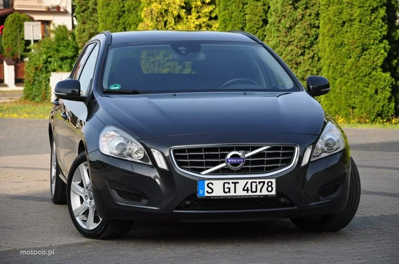 Volvo V60 8