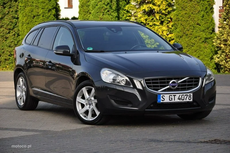 Volvo V60 9