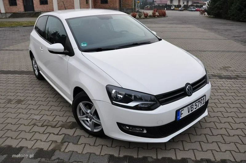 Volkswagen Polo V 6R 12