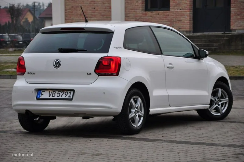 Volkswagen Polo V 6R 14