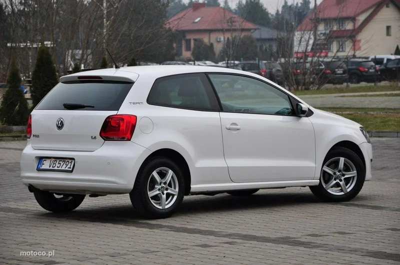Volkswagen Polo V 6R 15