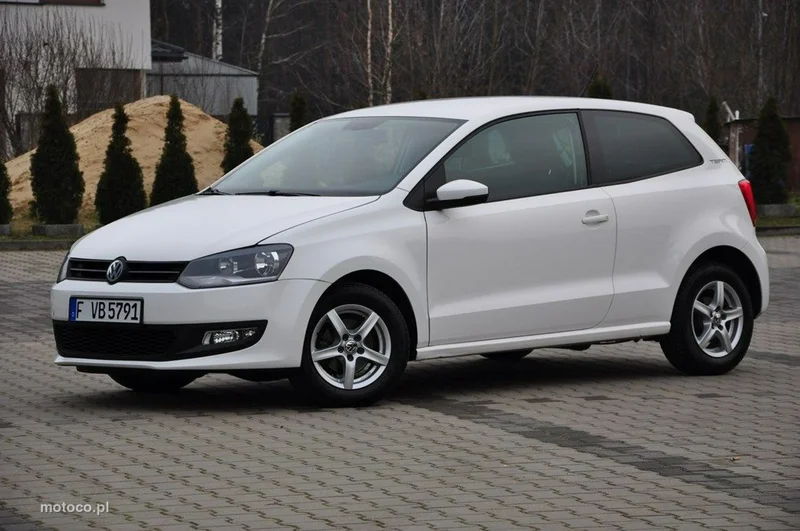 Volkswagen Polo V 6R 4