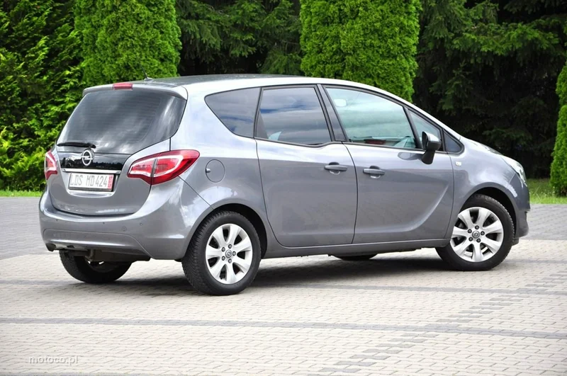 Opel Meriva B 14